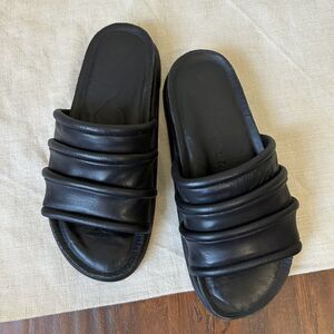 Wal & Pai Lake-3 Slide Sandals in Black Leather